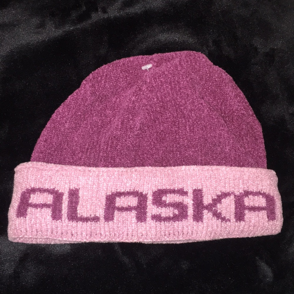 NEW ALASKA Purple Beanie Cols Weather Hat
